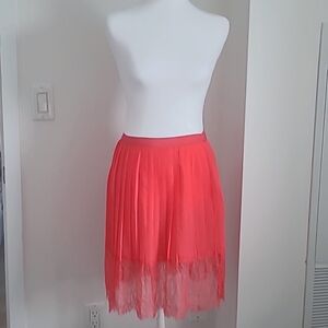 Victoria's Secret Pink Pleated Sheer Skirt Size 4